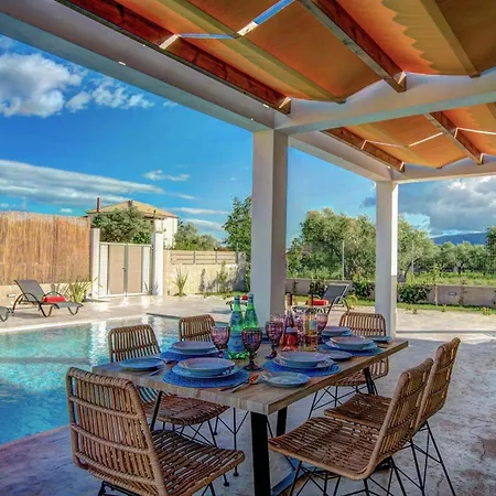Villa Peonia By